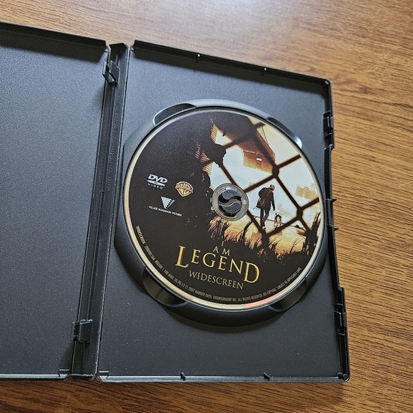 🔥4 for $20🔥 I Am Legend DVD (2007 Will Smith) - Picture 3 of 5